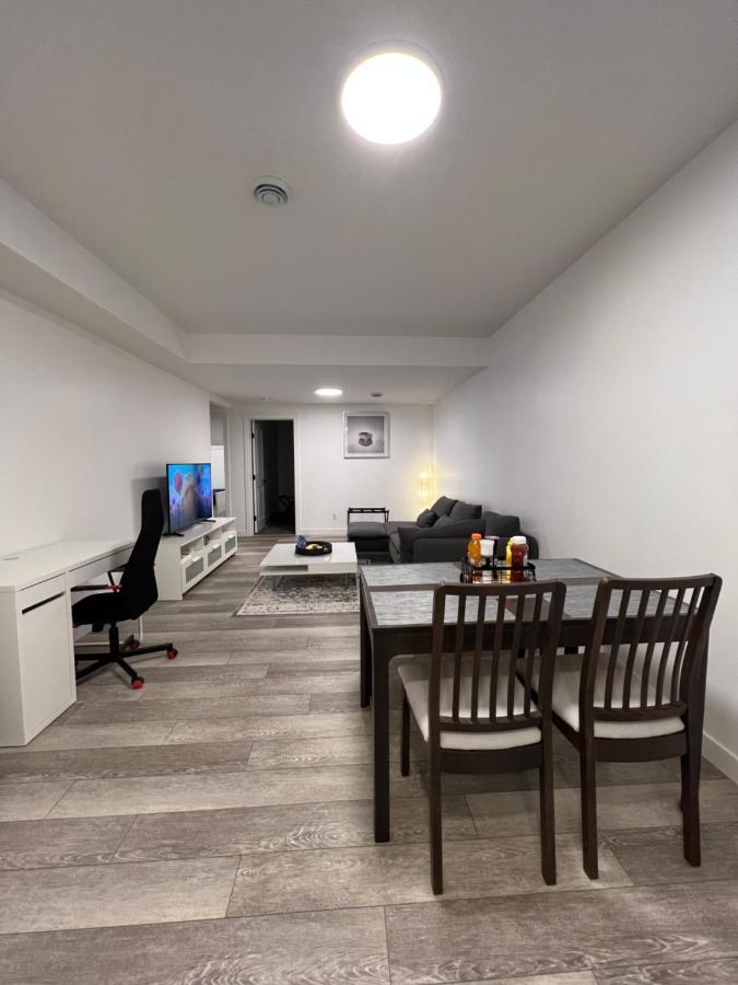 Newly Built 2 Bedroom Suite With Free Parking - Close To Banff National Park, Calgary Exterior photo